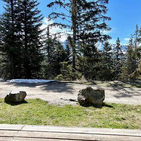 Apartment Au Pays Des Marmottes 6 Personnes Plein Sud Sans Vis A Vis Avec Terrasse