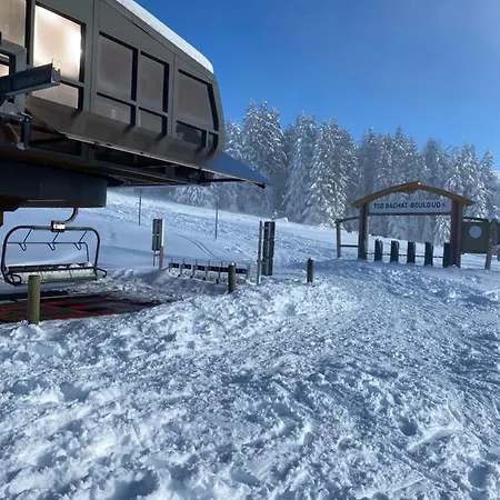 Apartment Au Pays Des Marmottes 6 Personnes Plein Sud Sans Vis A Vis Avec Terrasse